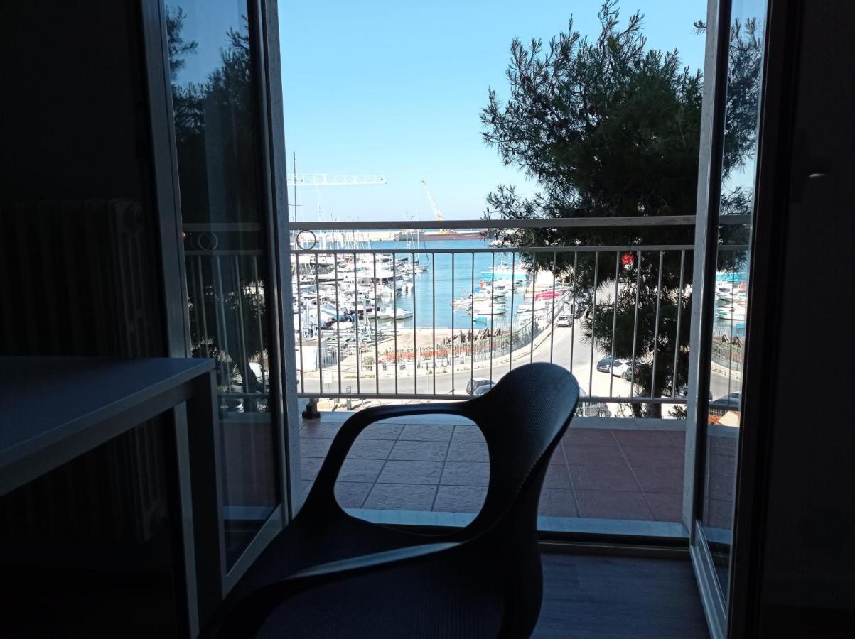 Monopoli Guest House Ba07203091000019440 Buitenkant foto