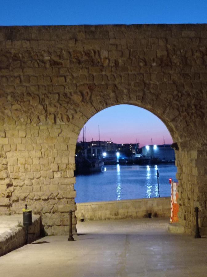 Monopoli Guest House Ba07203091000019440 Buitenkant foto